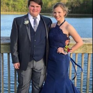 Sherri Hill prom dress